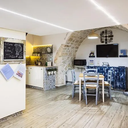Chicco Di Azzurra - 2 Min From The Historic Center Apartment *