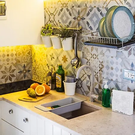 Chicco Di Azzurra - 2 Min From The Historic Center