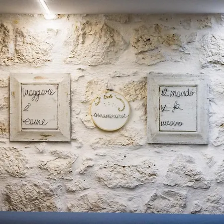 Chicco Di Azzurra - 2 Min From The Historic Center Apartment