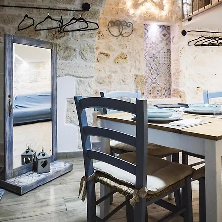 Chicco Di Azzurra - 2 Min From The Historic Center Apartment
