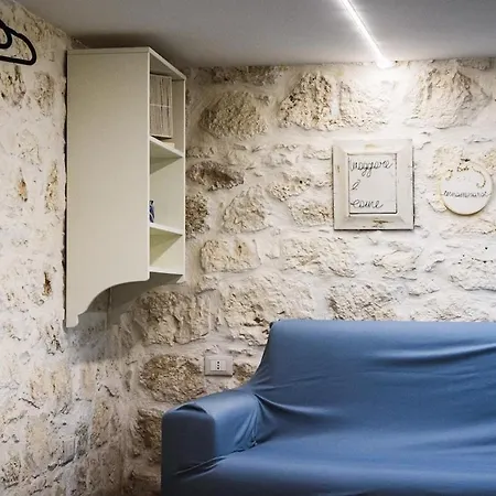 Chicco Di Azzurra - 2 Min From The Historic Center Apartment