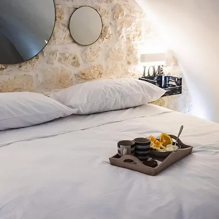 Chicco Di Azzurra - 2 Min From The Historic Center Apartment *